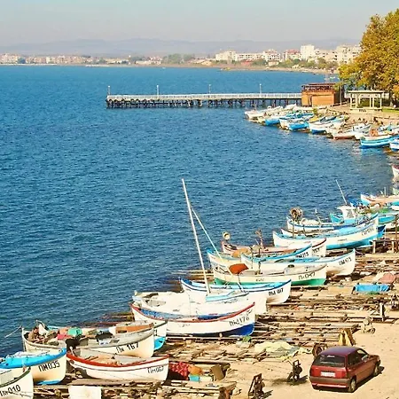Sofia Family 3* Pomorie