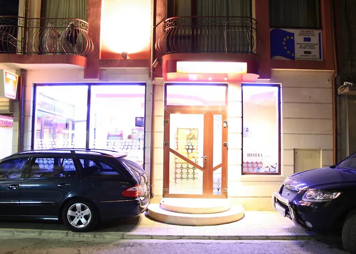 Sofia Family 3* ポモリエ